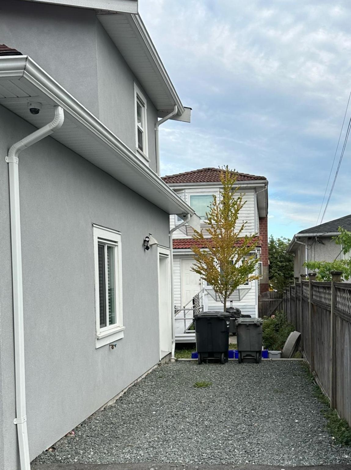 Bright And Cozy Modern Home In Vancouver - Central To Yvr-Downtown - Free Private Parking Buitenkant foto